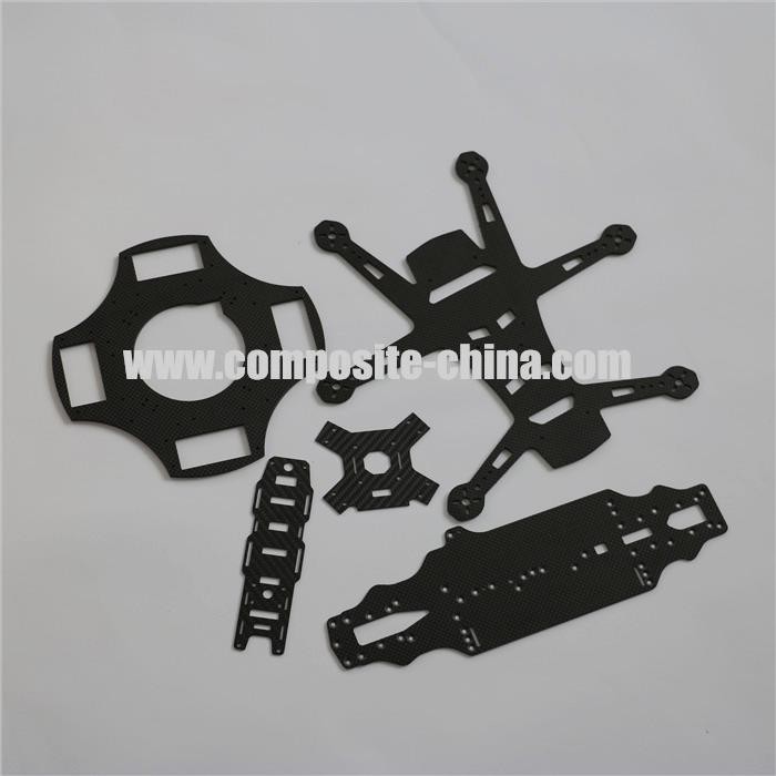 Płyta z włókna węglowego o większej wytrzymałości