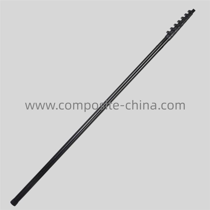 Uszczelniacz szczelinowy z wodą i połączenie z wężem